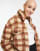 Thumbnail 2 van 4