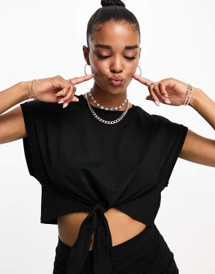 JDY cropped knot detail t-shirt in black - part of a set