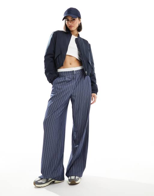 JDY cropped padded bomber jacket in navy , 2 of 4