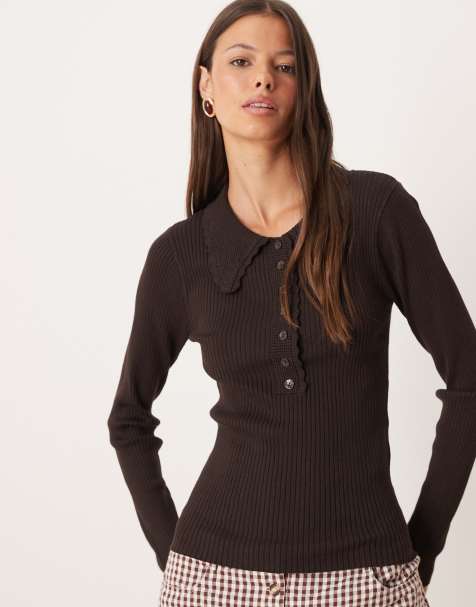 JDY scallop trim knitted polo in chocolate brown