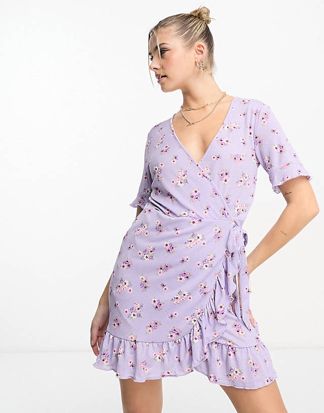 JDY - exclusive wrap mini tea dress in lilac vintage floral
