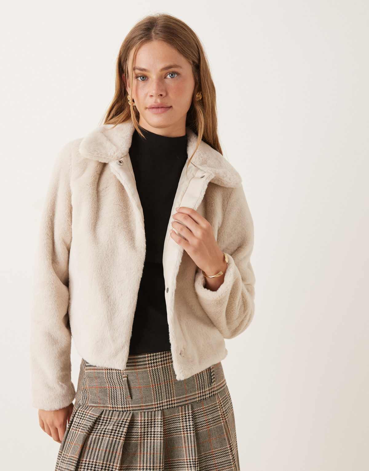 JDY faux shearling fur cropped jacket in cream
