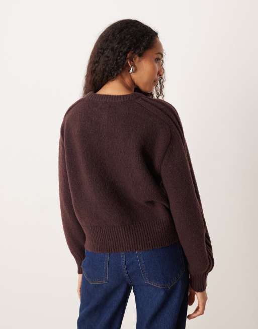 JDY - Gebreid vest met versierde knopen in chocoladebruin, 4 van 4