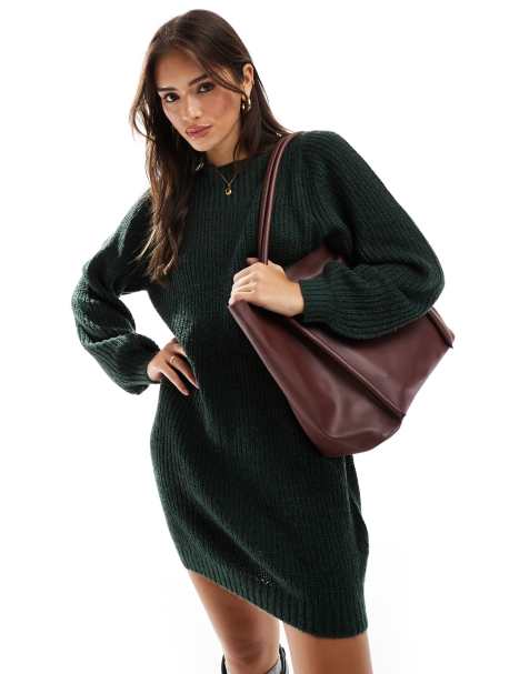JDY - Gebreide mini trui-jurk met boothals in groen - view 1