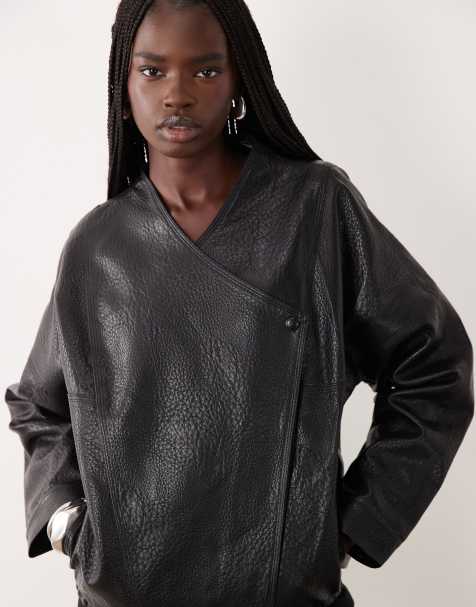 JDY giacca oversize in similpelle con scollo a V nera - view 1
