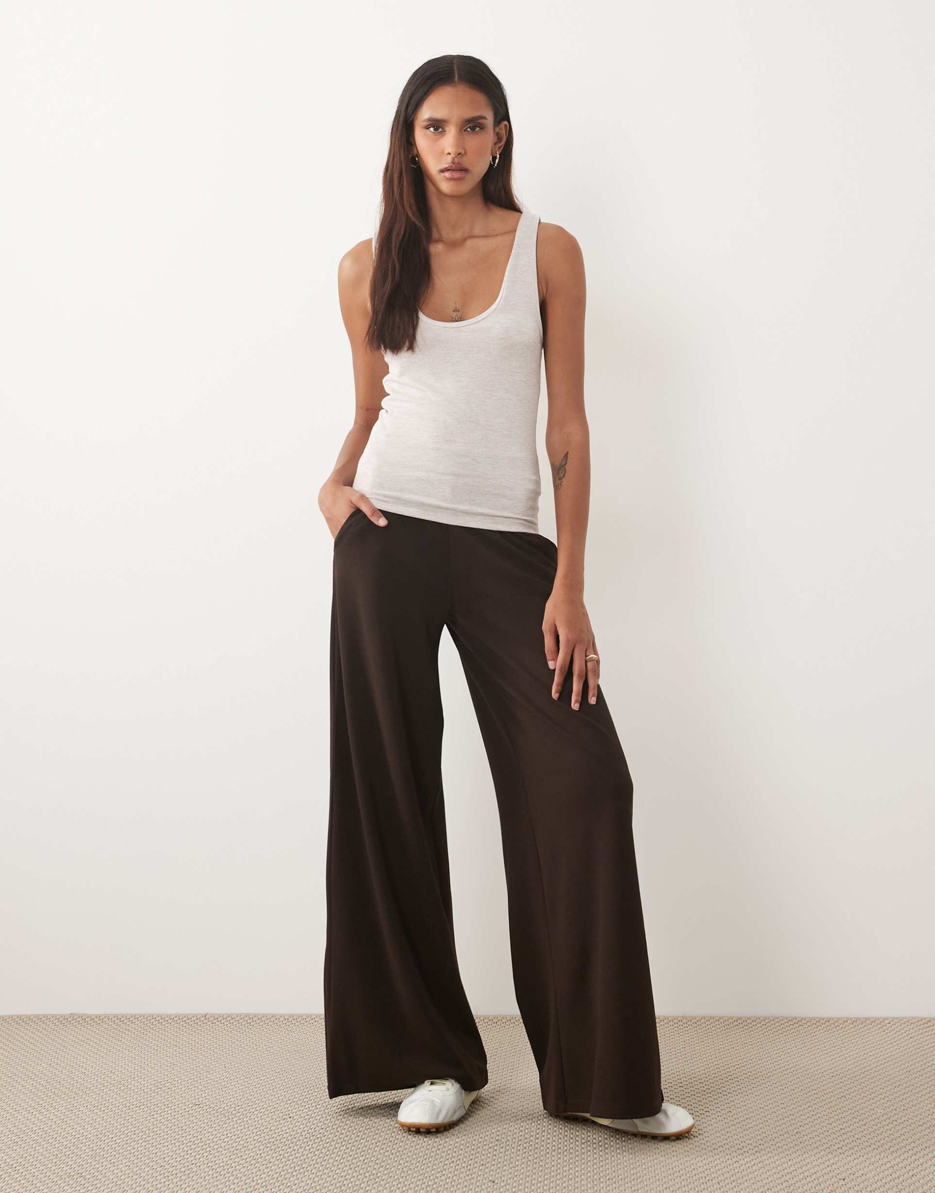 jdy high rise wide leg pants in chocolate brown