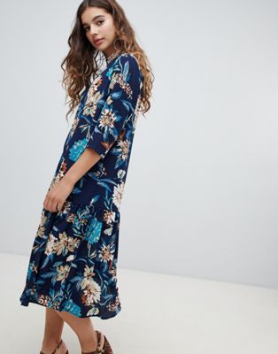 JDY - Hoogsluitende jurk met bloemenprint en driekwartsmouwen-Multi