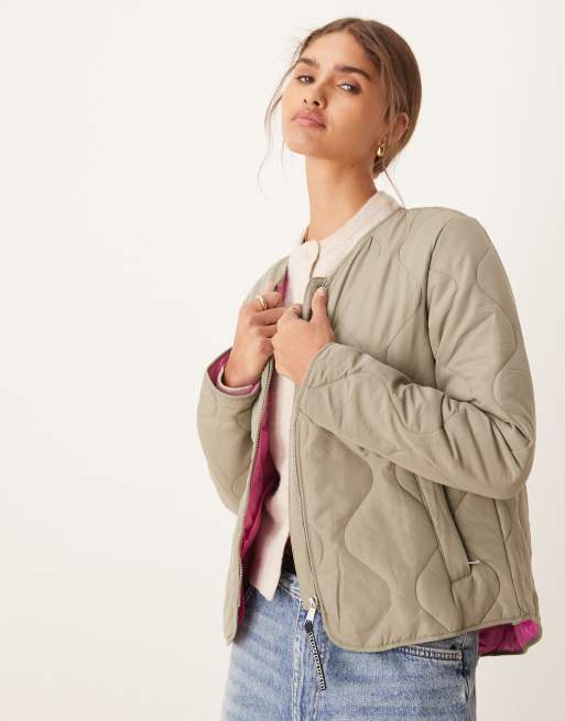 JDY - Jas met rits en uivormige stiksels in beige