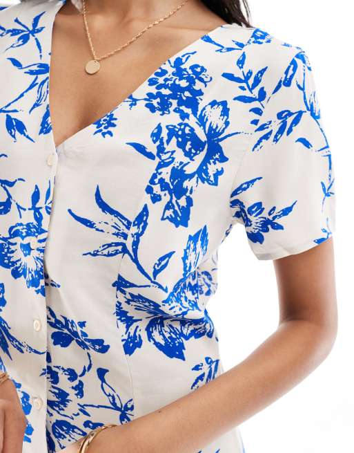 JDY - Jurk met knoopsluiting en strikdetail in wit met bloemenprint, 3 van 4