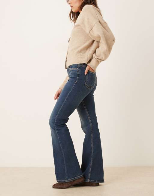 JDY Kathy flared jeans in dark blue , 2 of 5