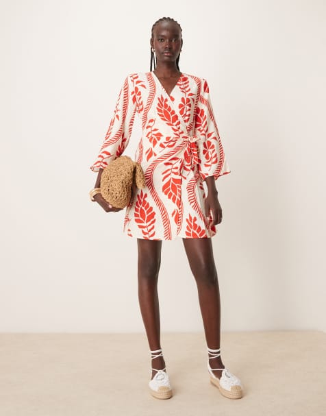 JDY - Kimono-kjole med slå-om-front og rødt blomsterprint - view 1