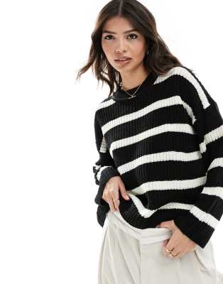 Jdy Knitted Crew Neck Sweater In Beige & Black Stripe-neutral