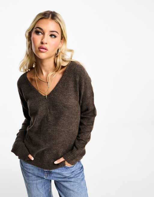 JDY knitted v neck jumper in brown melange