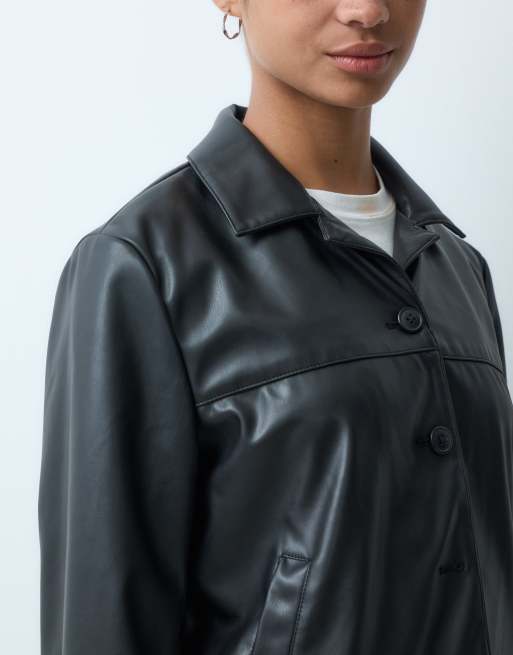 JDY kurze Jacke aus Kunstleder in Schwarz, 3 von 4