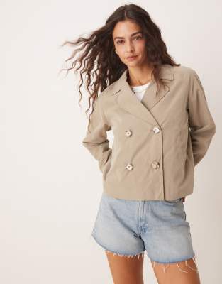 JDY - Kurzer, kastiger Trenchcoat in Beige-Neutral