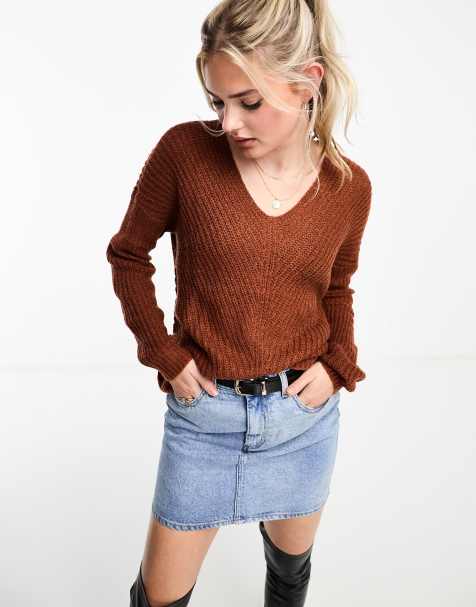 JDY – Leichter Pullover in Rost mit V-Ausschnitt - view 1