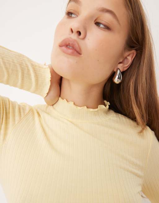 JDY lettuce edge long sleeve top in buttermilk , 2 of 4
