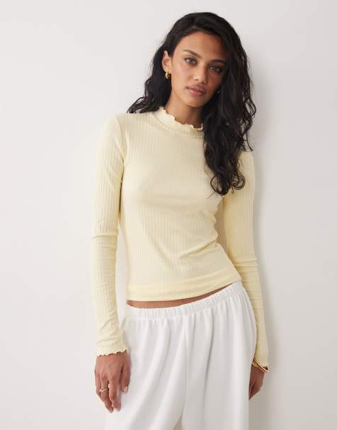 JDY lettuce edge long sleeve top in buttermilk 