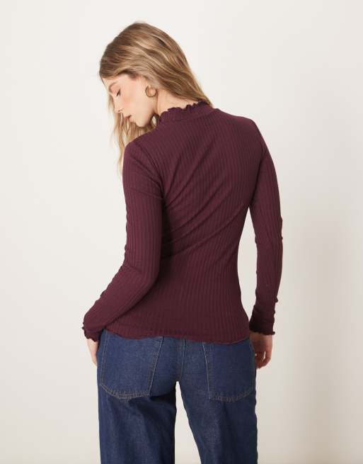 JDY lettuce edge top in burgundy, 3 of 4