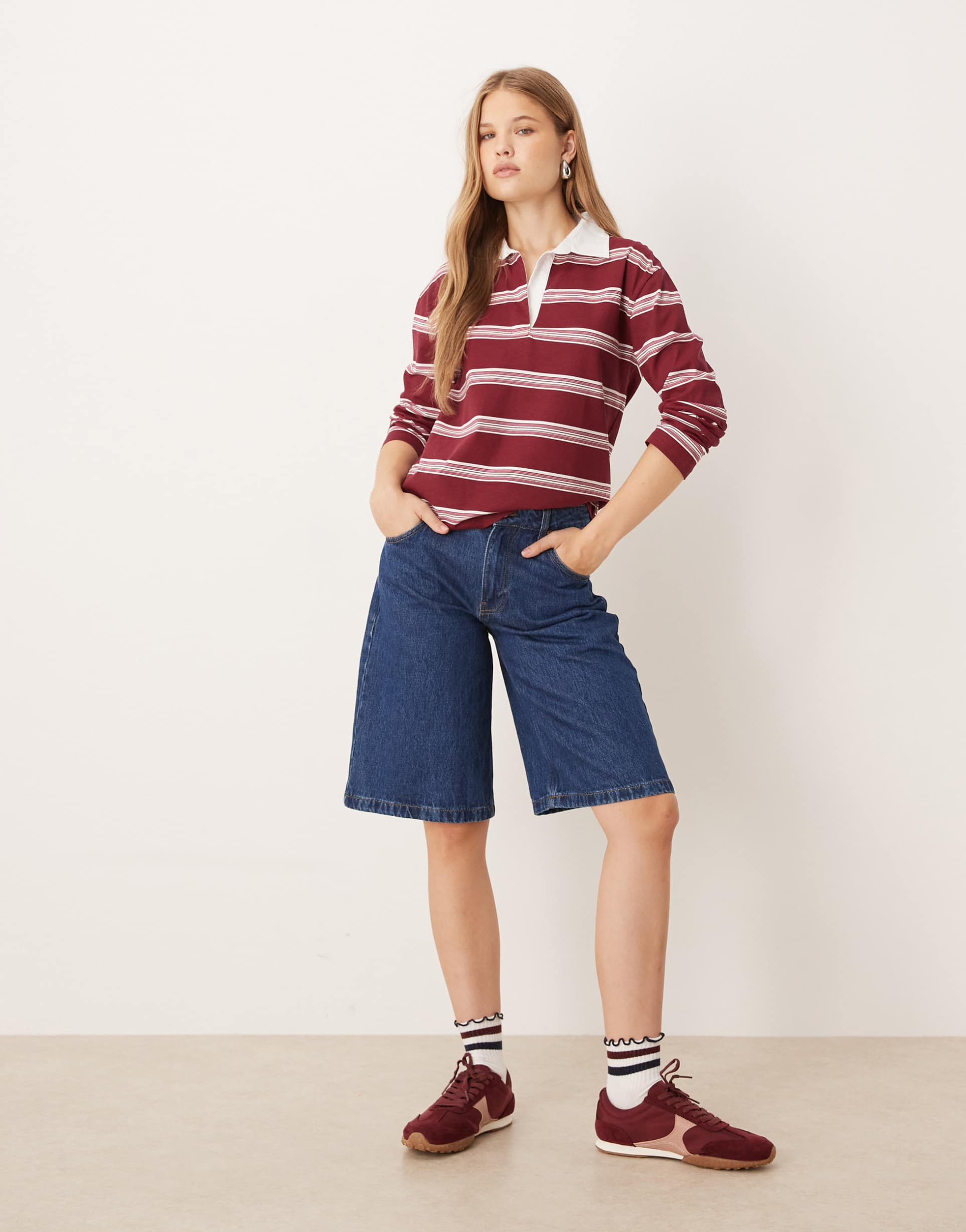 jdy long sleeve polo shirt in burgundy with white stripes