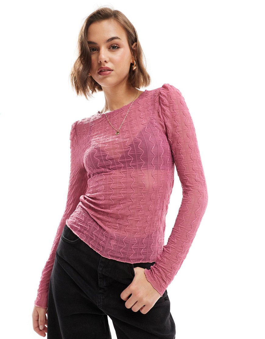 long sleeve textured top in pink