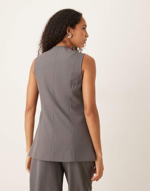 JDY longline button through waistcoat co-ord in grey, 3 of 4