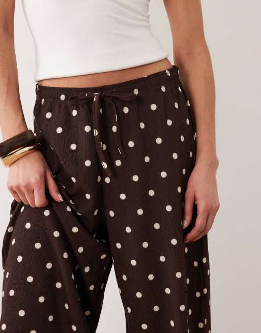 JDY loose fit textured trousers in brown polka dot, 4 of 5