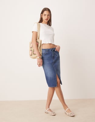 low waist denim pencil skirt in mid blue