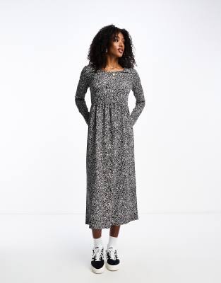 JDY - Maxi jurk met lange mouwen en fijne bloemenprint in marineblauw