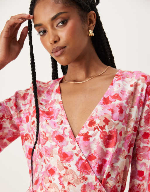 JDY - Mini jurk met overslag en abstracte bloemenprint in roze, 3 van 4