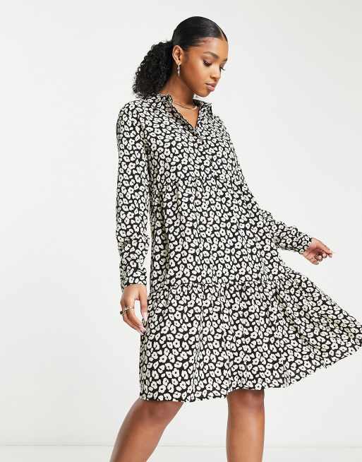 Black and white store leopard print shirt dress