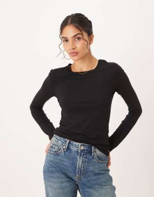 Jdy O-neck Long Sleeve Top In Black