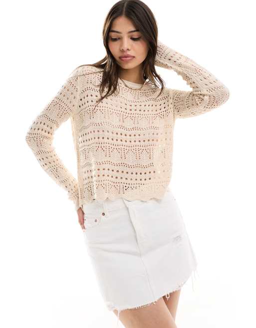 JDY - Opengebreide top met geschulpte rand in beige