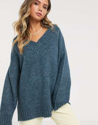 oversized v neck sweater