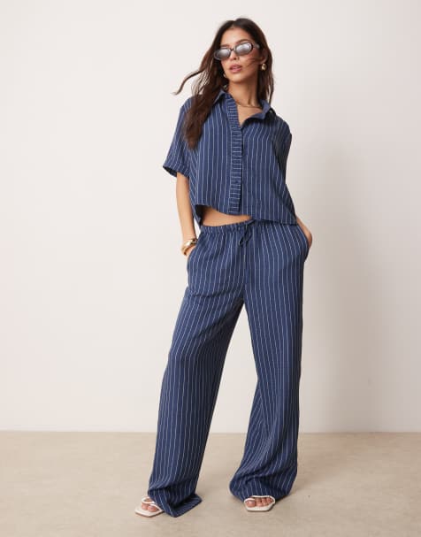 JDY - Pantaloni con fondo ampio blu scuro a righe in coordinato - view 1
