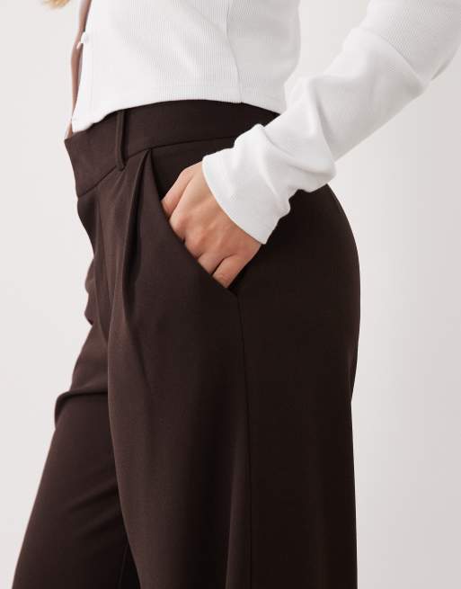 JDY Petite button detail wide leg dad trousers in chocolate brown, 3 of 5