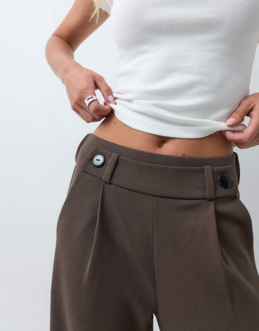 JDY Petite button detail wide leg dad trousers in chocolate brown, 4 of 5