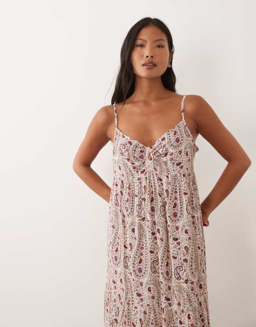 JDY Petite cami maxi dress in red paisley print, 4 of 4