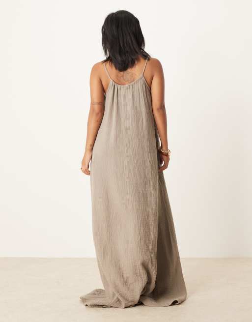 JDY Petite cheesecloth maxi dress in brown, 3 of 4