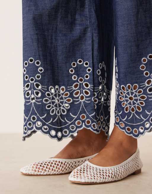 JDY Petite embroidery detail cropped pants in mid blue wash , 5 of 5