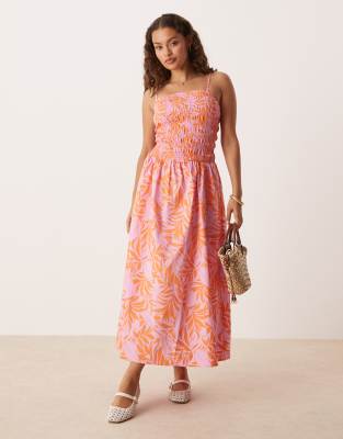 JDY Petite - Gesmoktes Maxi-Camisole-Kleid mit rosa Blumenprint-Orange