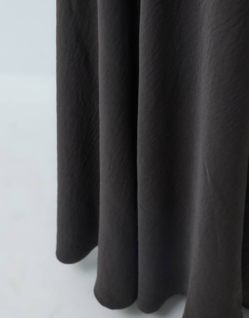 JDY Petite gonna svasata lunga in raso marrone cioccolato, 2 di 5