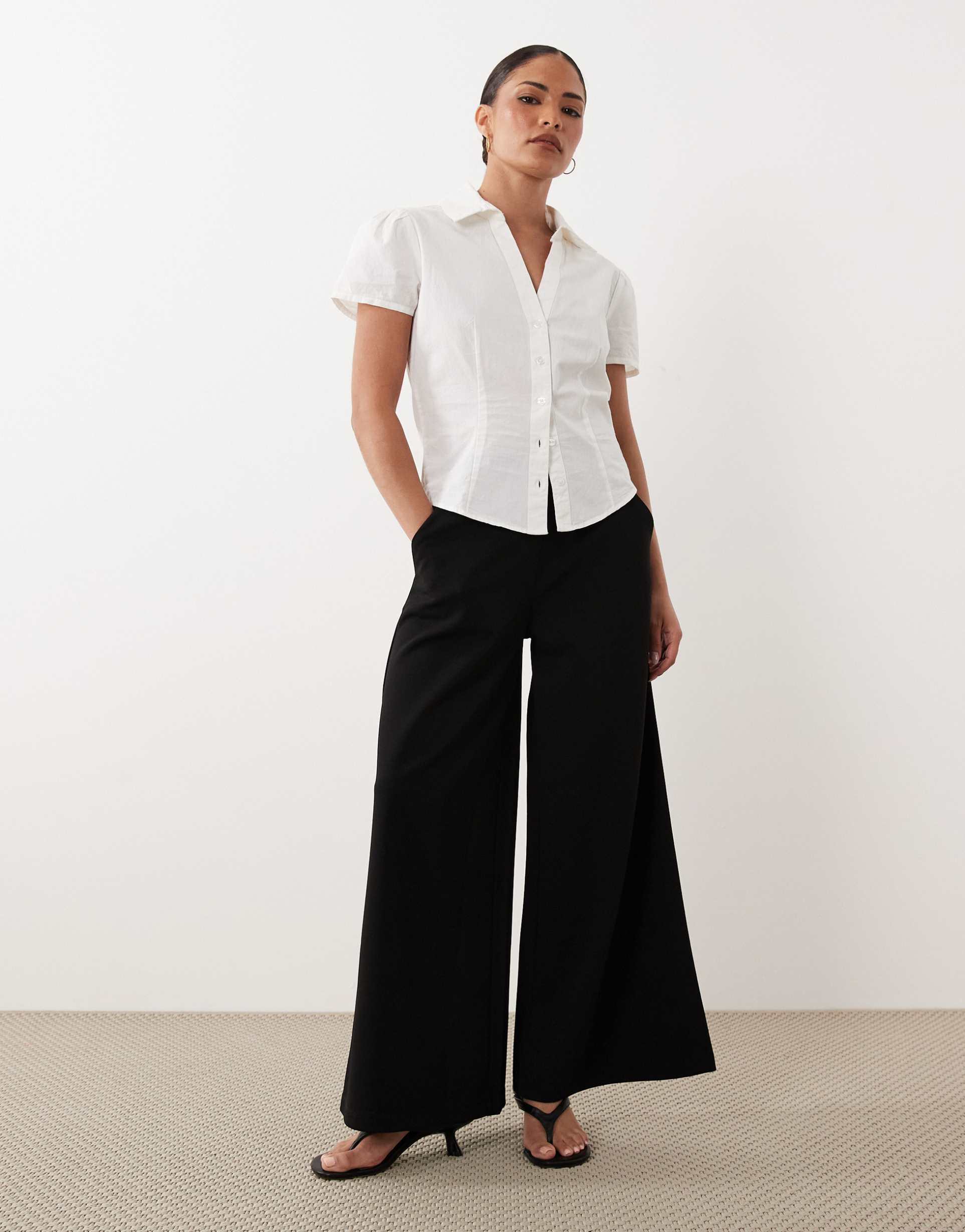 jdy petite high rise wide leg pants in black