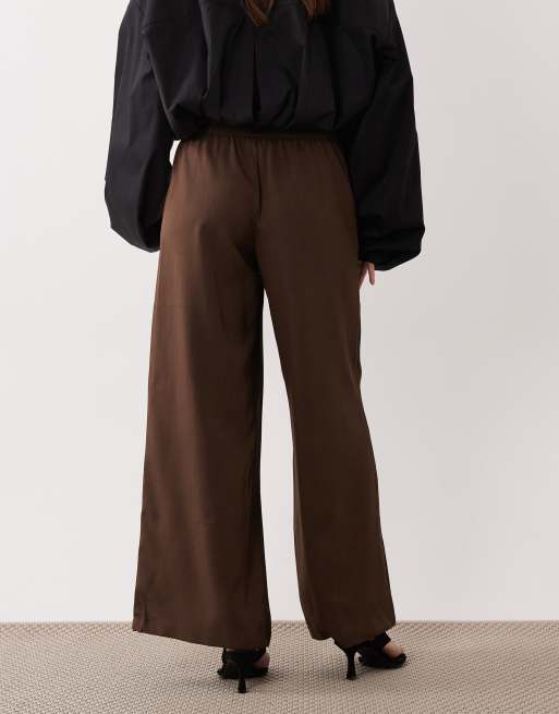 JDY Petite high waist wide leg pants in chocolate, 3 of 5