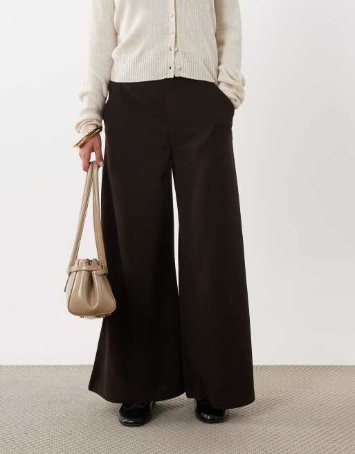 JDY Petite high wasted wide leg trouser in chocolate brown, 2 of 5