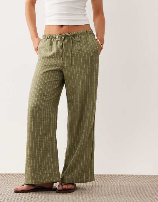 JDY Petite – Hose in Grün mit Streifen und weitem Bein, 2 von 5