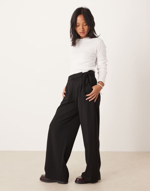 JDY Petite – Hose in Schwarz mit weitem Bein und Bindedetail