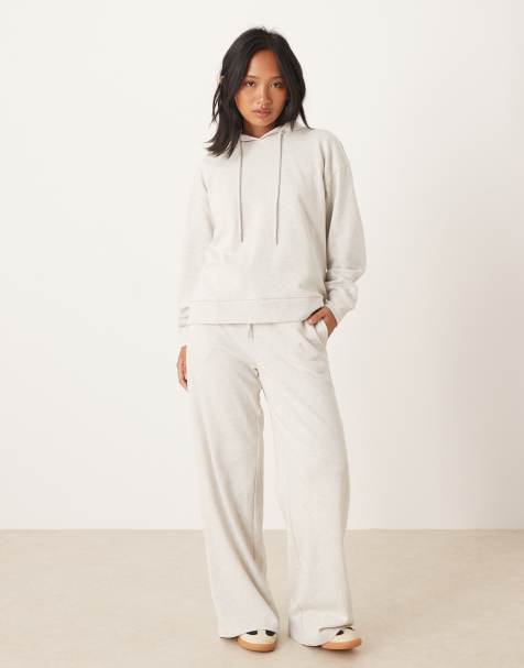 JDY Petite - Joggingbroek met wijde pijpen in lichtgrijs, deel van co-ord set - view 1