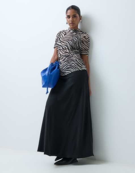 JDY Petite maxi rok met halfhoge taille in zwart - view 1
