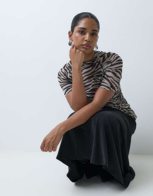 JDY Petite maxi rok met halfhoge taille in zwart, 2 van 5